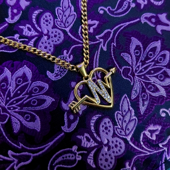 18K Gold Plated Heart❤️ With Pulse and Arrow With 18K Plated Miami Cuban Link - Picture 1 of 7